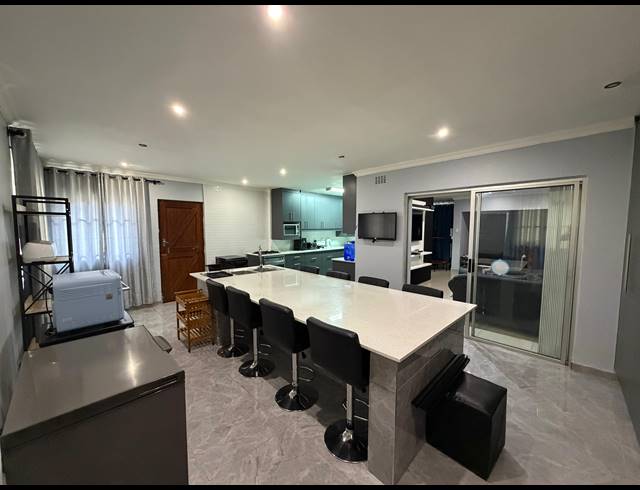 4 bed property to rent in SHERWOOD